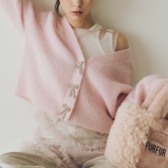 【 FURFUR AUTUMN COLLECTION 】愛らしい ストール や チャーム 、ボンバージャケット など コーデにプラスしたい フェミニン アイテムが入荷